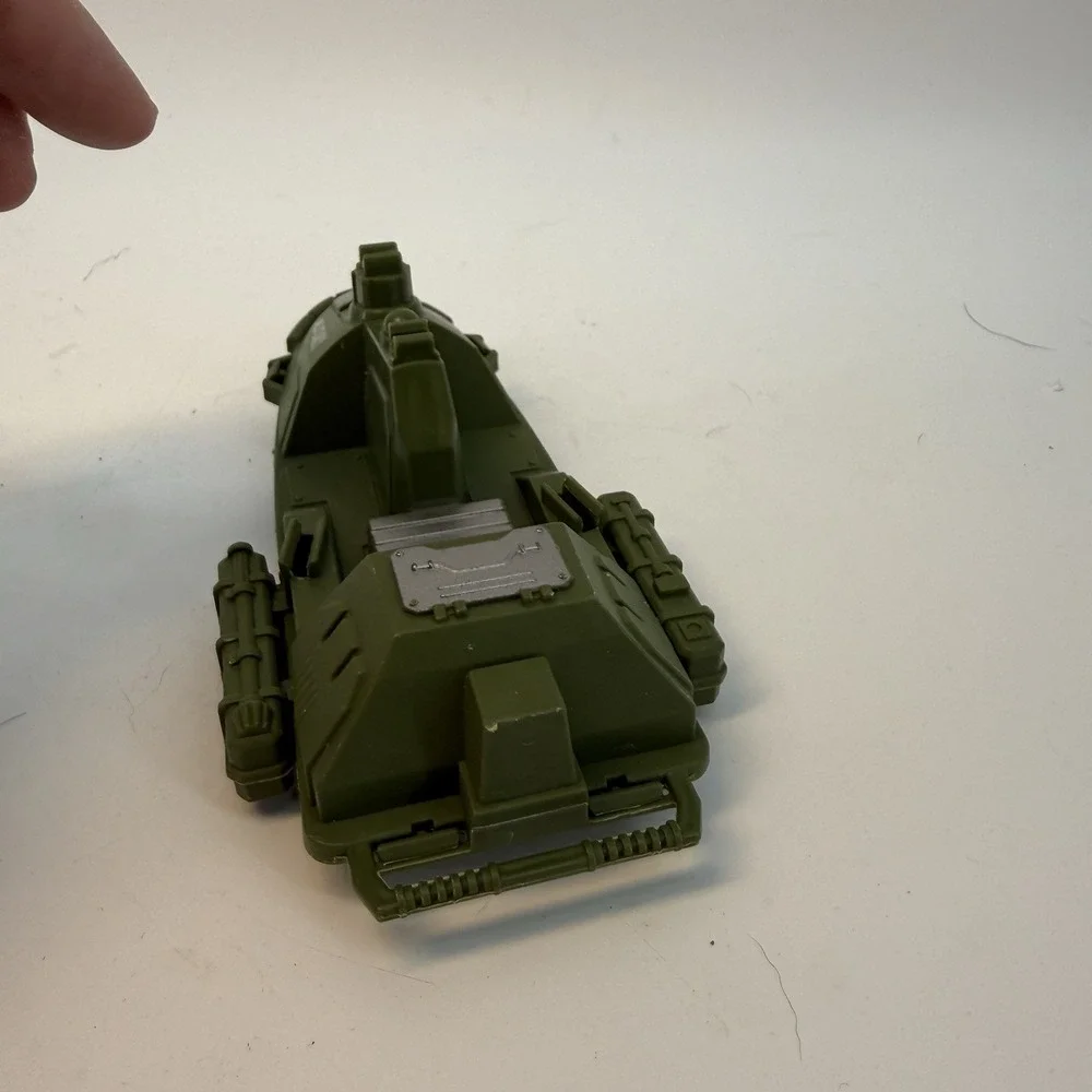 Maisto AH-64 Apache‎ Helicopter Diecast Model 7in United States Army Green Tank
